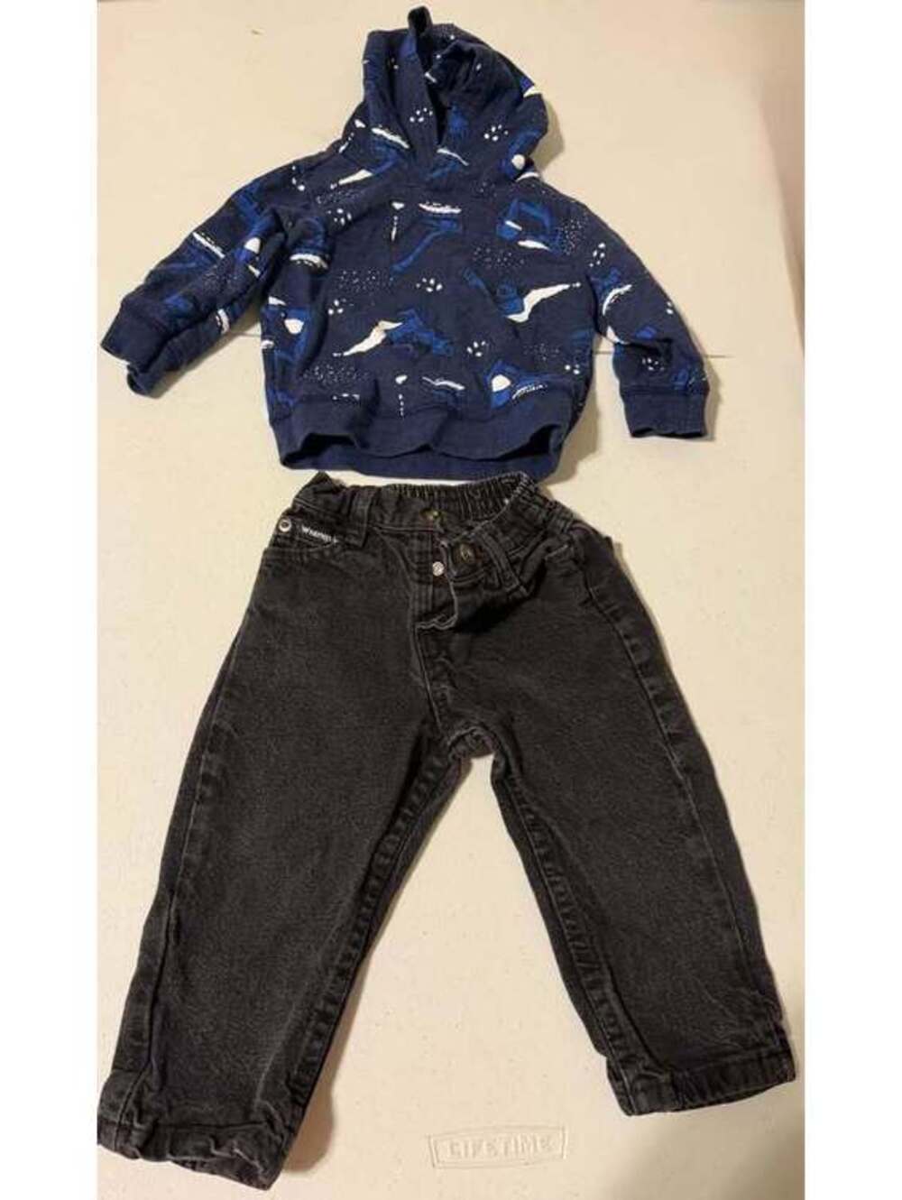 Wrangler Toddler Boy 18 Months Hoodie and Jeans Set